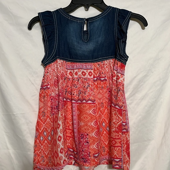 Girls top - Picture 2 of 2